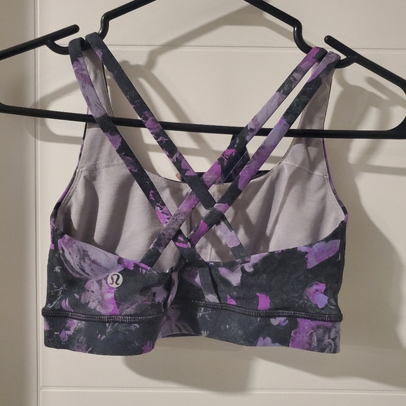 Lululemon Energy Bra Size 4 - Picture 12 of 14
